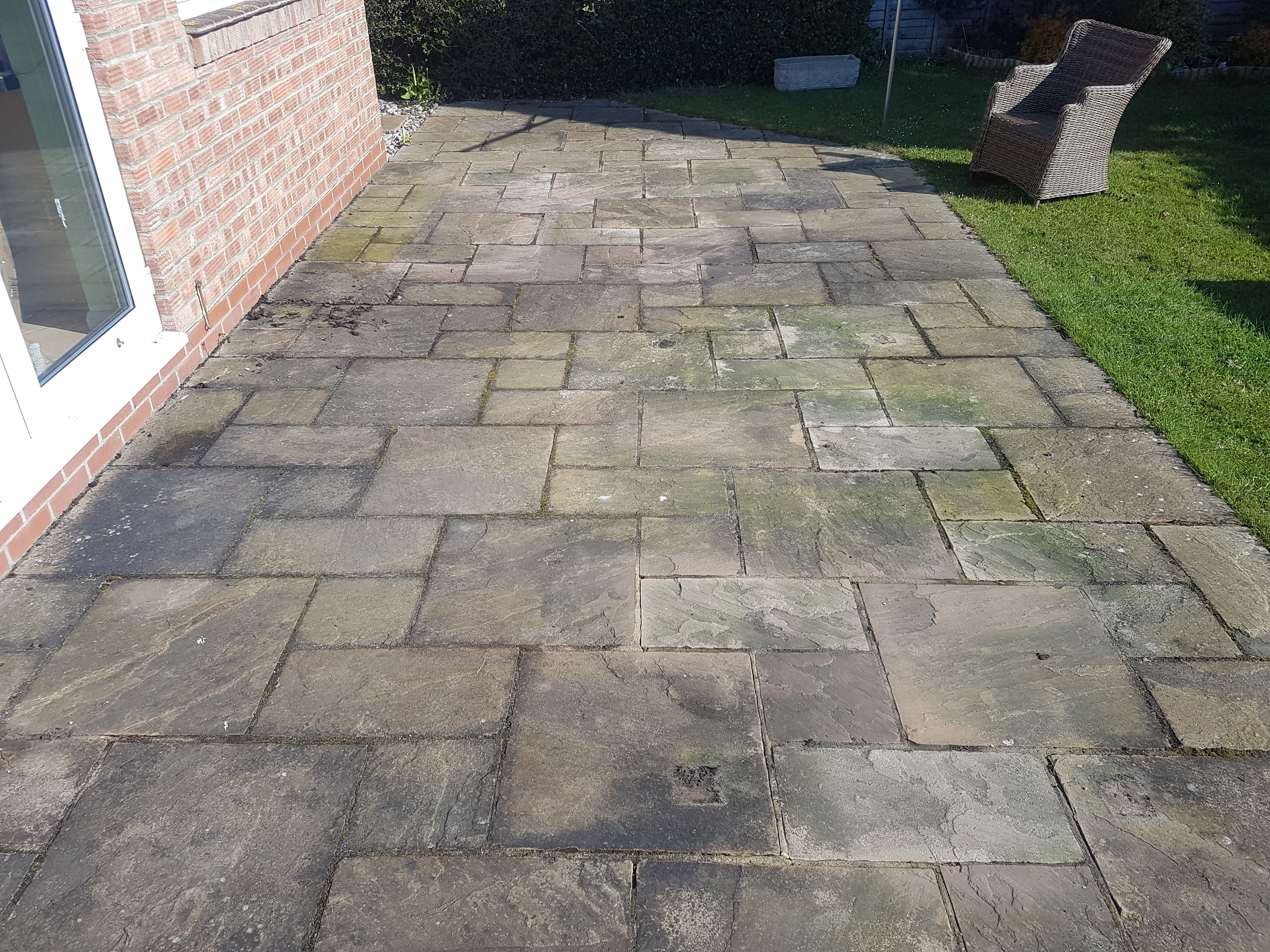 Jet wash, jet washing, jet washer, pressure cleaning, pressure clean Crawley, patio-and-driveway-cleaning-crawley-northgate-three-bridges-poundhill-maidenbower-furnace-green-tillgate-tolgate-broadfield-bewbush-ifield-langley-green-west-green-southgate-crawley- 35