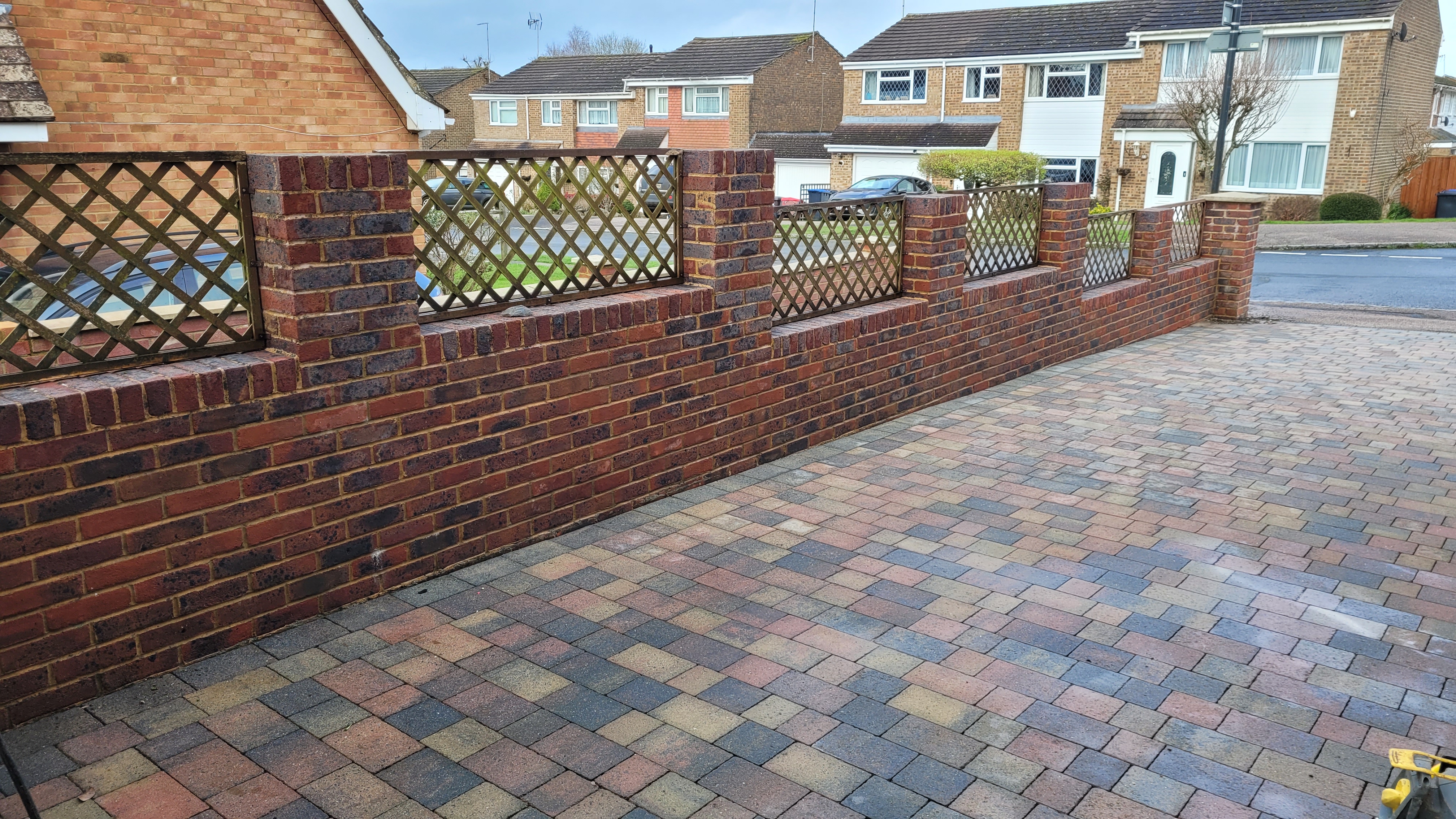 The Jet Wash Fella, Driveway, Brick Wall, Patio Cleaning Crawley Down 14