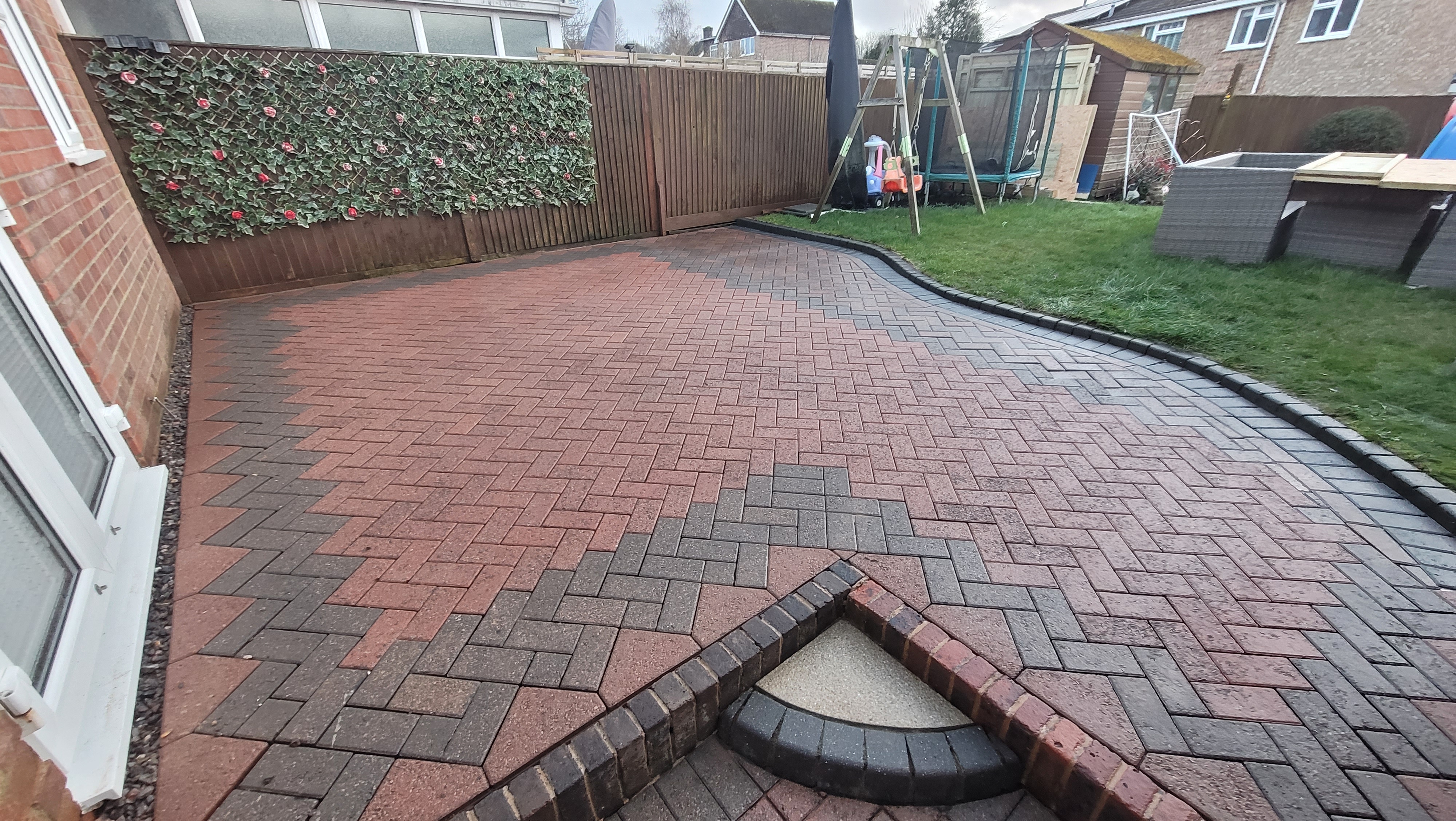 The Jet Wash Fella, Driveway, Brick Wall, Patio Cleaning Crawley Down 19