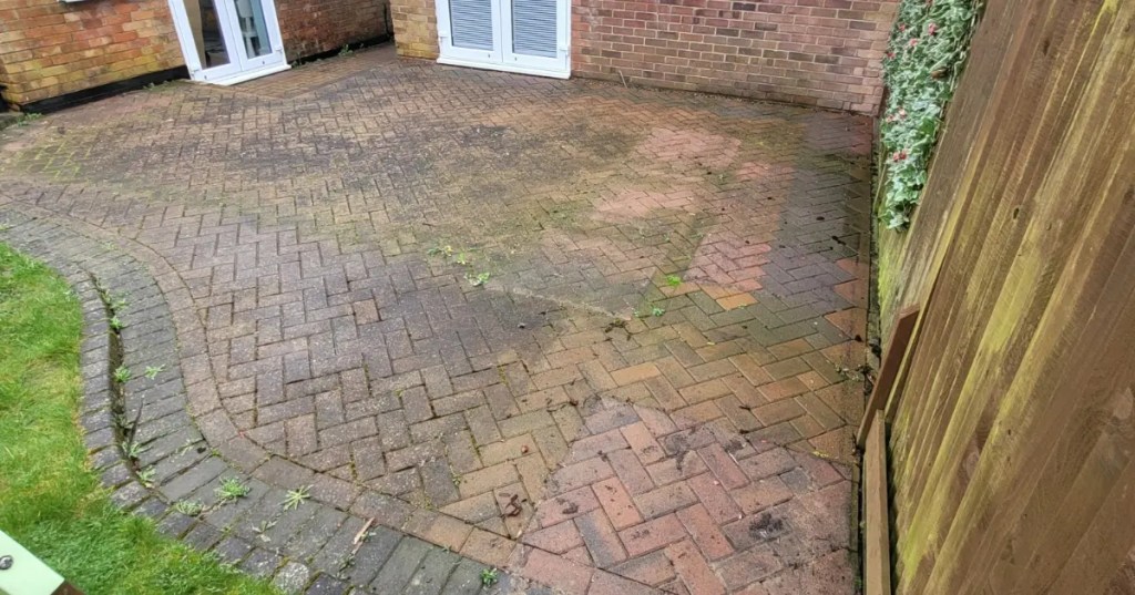 Block Paving Cleaning By The Jet Wash Fella, Dirty 1