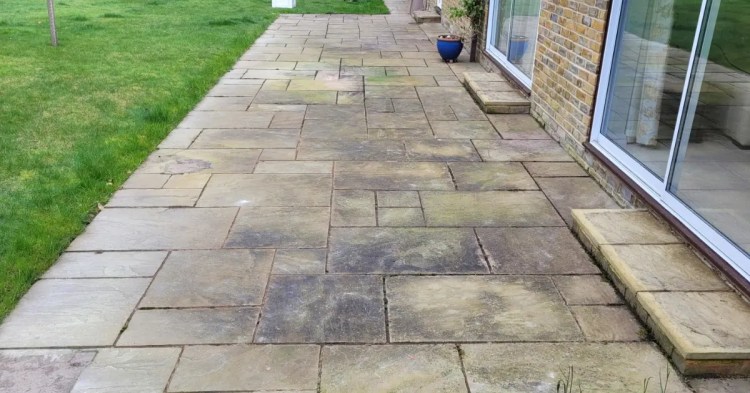 Patio Cleaning, Natural Sandstone Patio Dirty 1